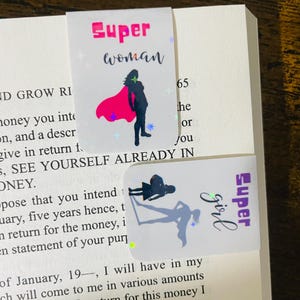 Juego de regalo de minimarcadores magnéticos / Regalo para el Día de la Madre 2025 / Regalo para la Supermujer / Regalo para la Superchica / Regalo para una amante de los libros / Regalo para una colega