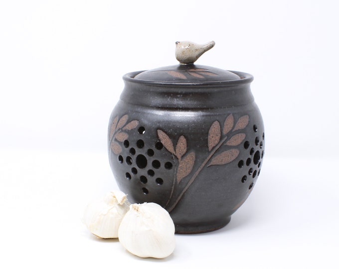 Black Handmade Garlic Keeper With a Bird Knob, Nature Inspired Pottery