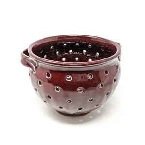 Cute Berry Bowl in Deep Red image 3