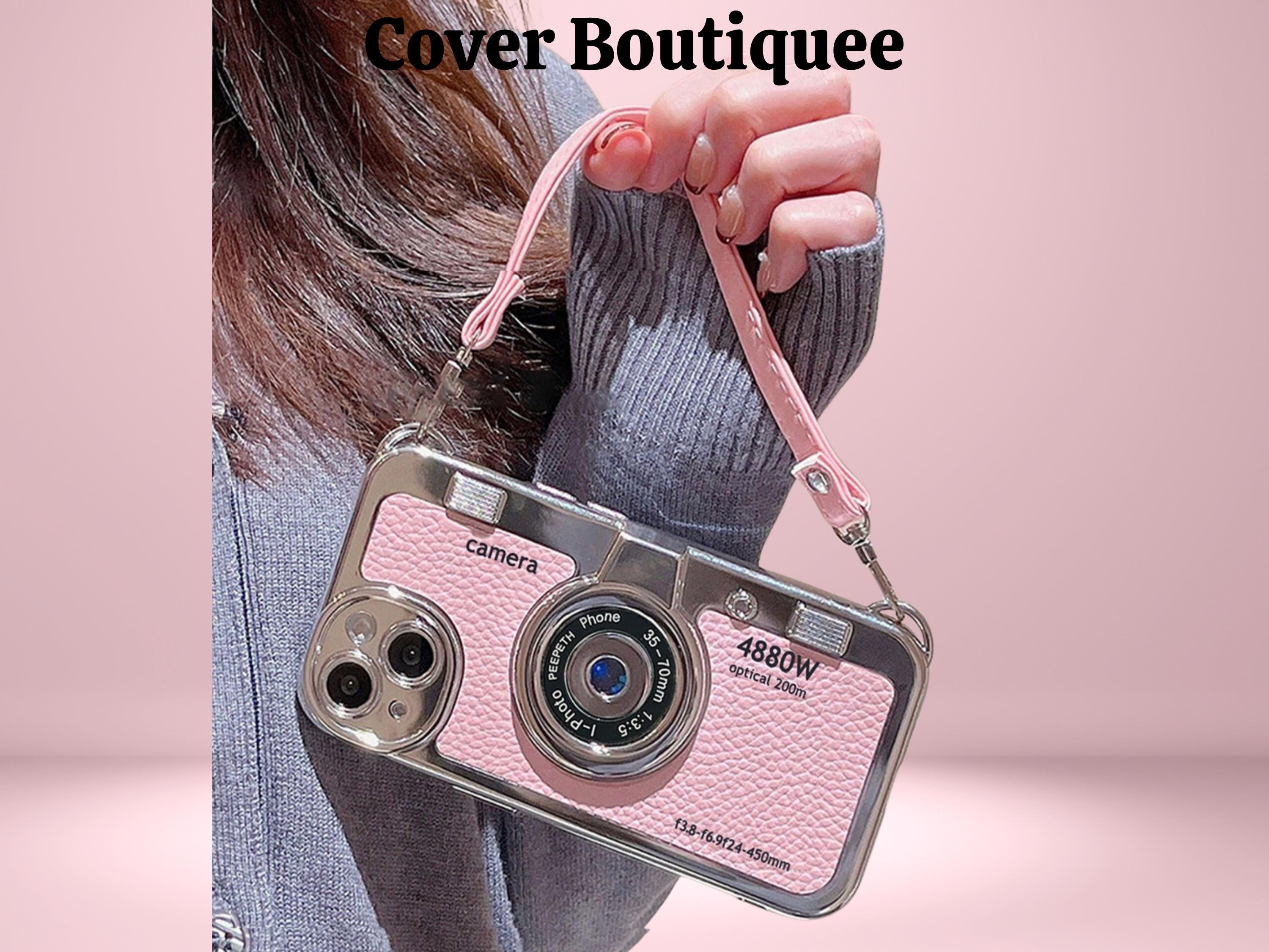 ストラップ付きピンクカメラ付きiPhone 16ケース – レトロなチャーム