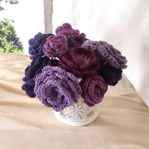 Blumen häkeln MUSTER Strauß für ihr Geschenk häkeln Hochzeits-Häkelblumen. Blumengesteck Häkelblumen für valentinstag Geschenk