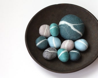 Felted Pebble Gift Set in Blue tones