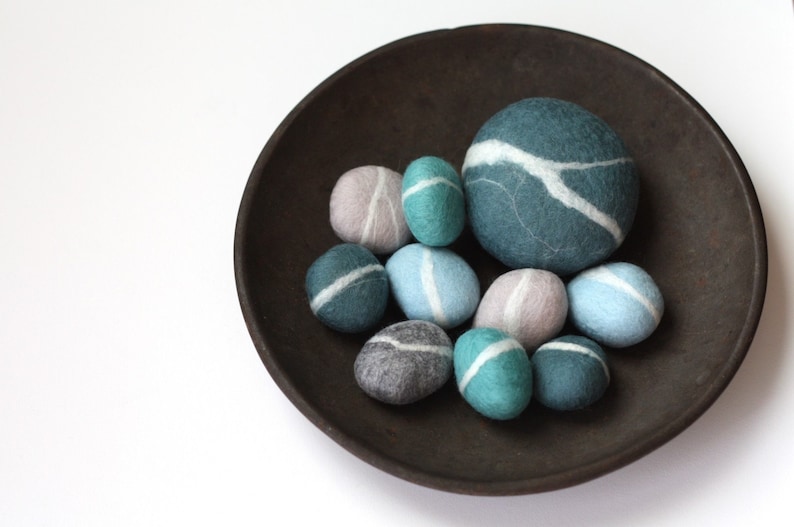 Felted Pebble Gift Set in Blue tones image 1