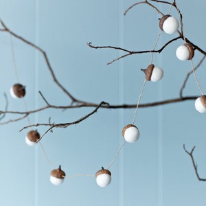 Felted Acorn Garland ten handfelted acorns on hemp string image 2