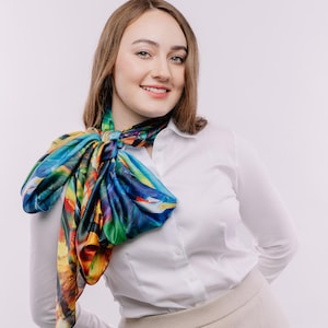Wearable Art Scarf: Iconic Masterpiece Print Silky Satin Shawl (34&quot; x 70&quot;)