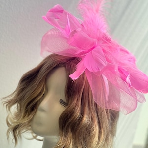 Rose PINK Elegant Feather Fascinator Hat for Women Kentucky Derby Hat, Tea Party Headpiece, Wedding Guest Accessory, Church Hat