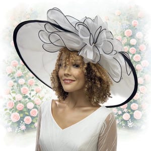 Black White Fascinator - Etsy display picture 2