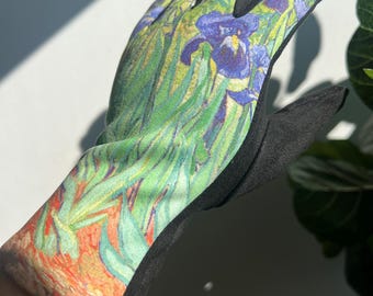 Van Gogh Irises Gloves: Touch Screen Art-Inspired Warm Gloves