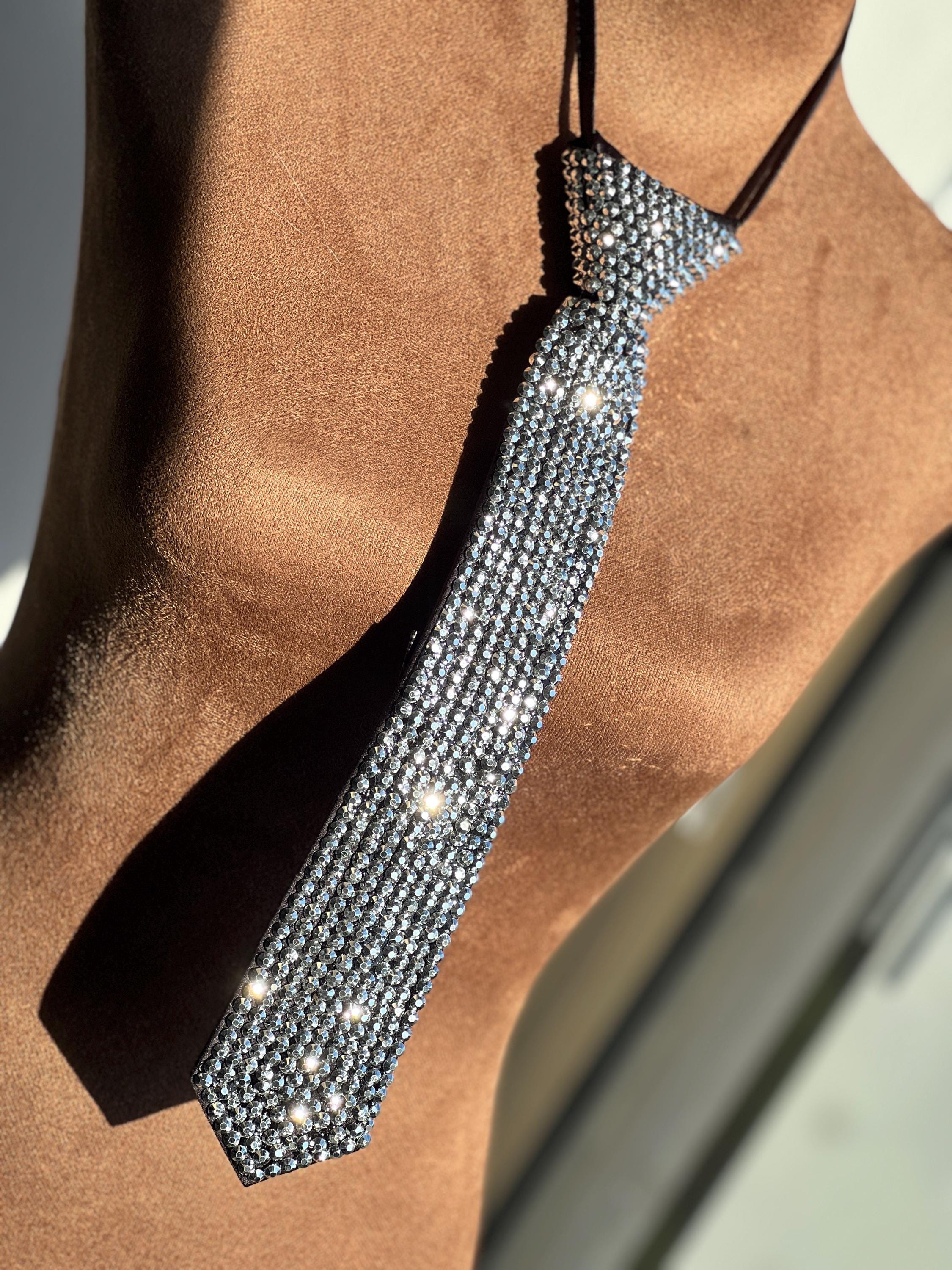 crystal tie