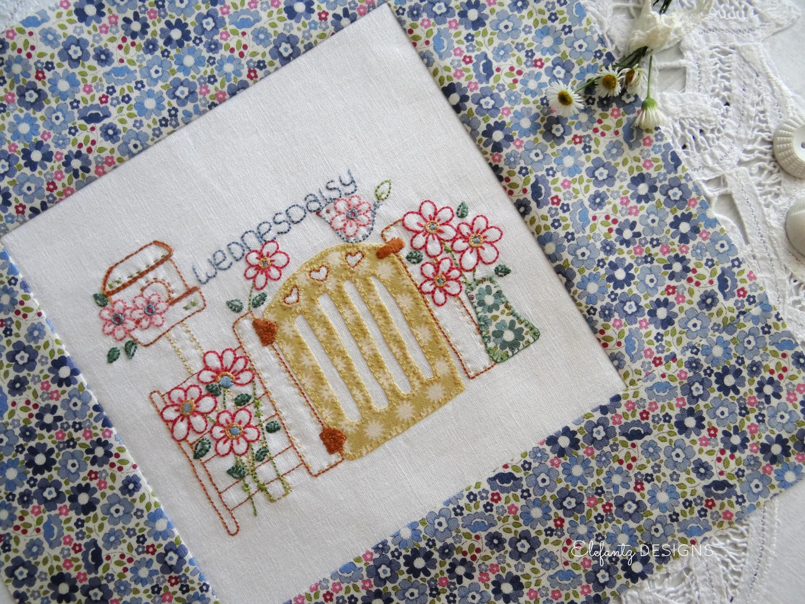 DAISY a DAY - Complete 12 Block Quilt Pattern - Hand Embroidery ...