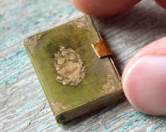 Miniature Antique Diary – Dollhouse Journal with Gold Details • Tiny Vintage Closed Book with Faux Clasp for Study or Curio Cabinet