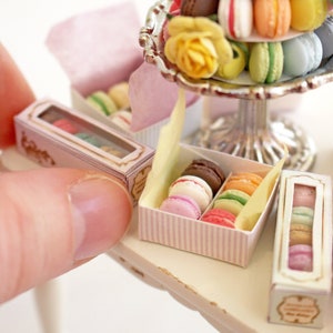 Miniature Macaron Box Set – 1:12 Scale Handcrafted Dollhouse Dessert • Optional Gift Bag • Tiny French Bakery Prop for Dioramas & Crafts