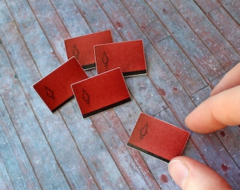 Miniature Antique Folder Set - 1-Inch Scale Replicas For Dollhouses, Dioramas, & Craft - Customizable Quantities