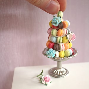 Miniature Macaron Tower – 1:12 Scale French Dollhouse Dessert • Patisserie Display Gift • Tiny Cake Stand Prop for Curio or Diorama