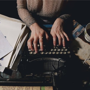 Cartas de personas muertas 1927/8 Expediente: Mina Bird