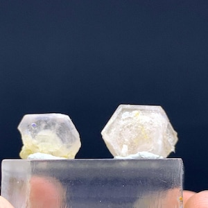 Pair of Fluorescent Apatite Crystals – 11.85 Carats – Skardu, Pakistan