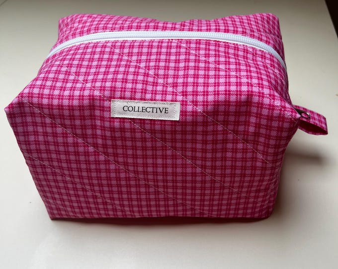 Jumbo Pink Plaid Cosmetic Bag