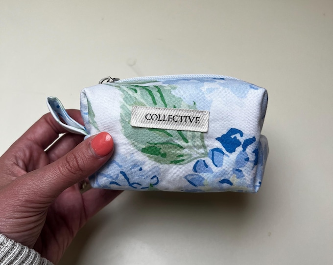 Mini Hydrangea Boxy Bag
