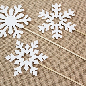 Snowflake Centerpiece Sticks - Set of 3 - Snowflake Wand, Christmas Party, Disney Frozen party
