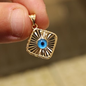 14k Gold Evil Eye Pendant, 14k Gold Evil Eye Protection Necklace, Evil Eye Pendant, Gold Pendant , Gift for Her, Blue Eye Charm, Jewelry