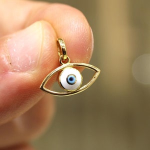14k Gold Evil Eye Pendant, 14k Gold Evil Eye Protection Necklace, Evil Eye Pendant, Gold Pendant , Gift for Her, Blue Eye Charm, Jewelry