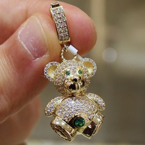 Ciondolo orsetto in oro 14 carati, collana con orso in oro pavé, ciondolo animale, gioielli con animali, regalo per lei, gioielli in oro 14 carati, ciondolo per collana in oro