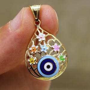 14k Gold Evil Eye Pendant, Gold Evil Eye Protection Necklace, Flower Evil Eye Pendant, Gold Pendant , Gift for Her, Blue Eye Pendant Jewelry