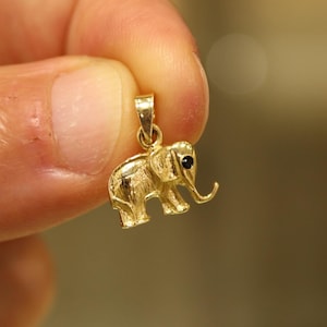 14k Gold Elephant Pendant, Animal Figure Necklace, Minimalist Necklace, Gift for Her, Elephant Pendant, Elephant Jewelry, Everyday Jewelry