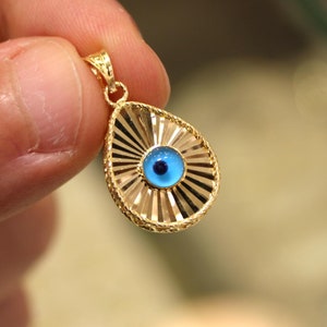 14k Gold Evil Eye Pendant, 14k Gold Evil Eye Protection Necklace, Evil Eye Pendant, Gold Pendant , Gift for Her, Blue Eye Charm, Jewelry