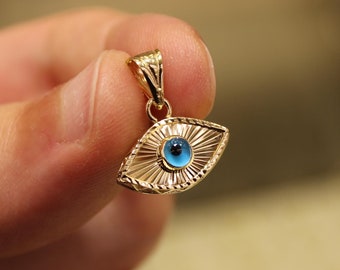 14k Gold Evil Eye Pendant, 14k Gold Evil Eye Protection Necklace, Evil Eye Pendant, Gold Pendant , Gift for Her, Blue Eye Charm, Jewelry