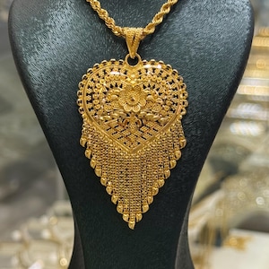 22K Gold Heart Pendant Necklace, Gold Indian Pendant, Indian Style Necklace, 22k Gold Jewelry, Wedding Or Anniversary Gift, 3 MM Rope Chain