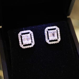 18K Gold Diamond Earrings, Baguette Cut Stud Earrings, Earrings for Women, Elegant Fine Jewelry, Gift for Her, Anniversary, Diamond Earrings
