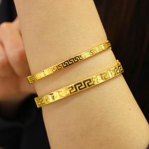 22K Gold Bangle Bracelet, 4-6 MM Solid Gold Bracelet, 22K Pure Gold Bangle Bracelet, 22K Classic Bangle For Women, 22K Luxury Jewelry Gift