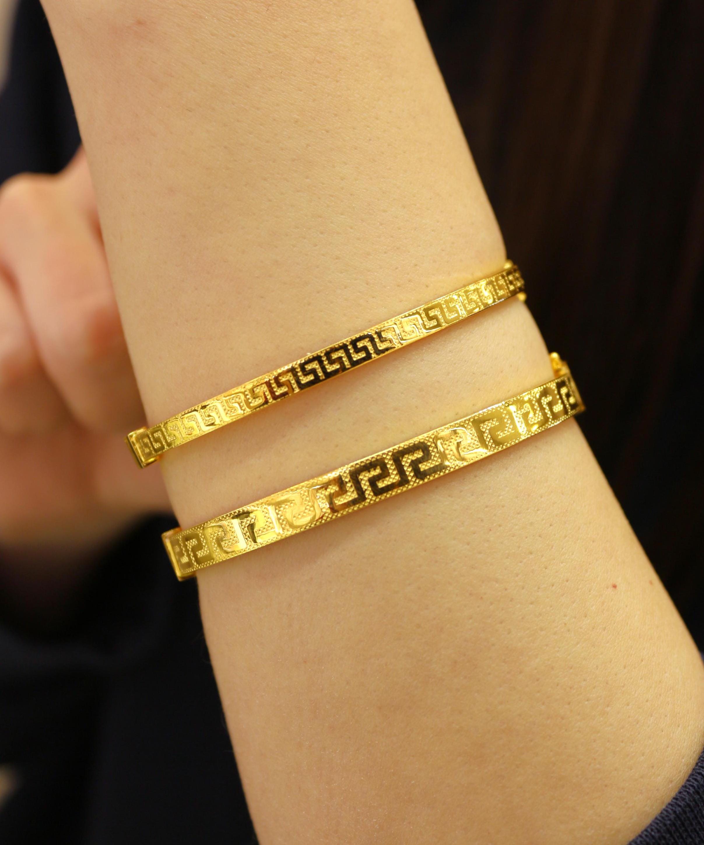 22k Gold Bracelet Australia
