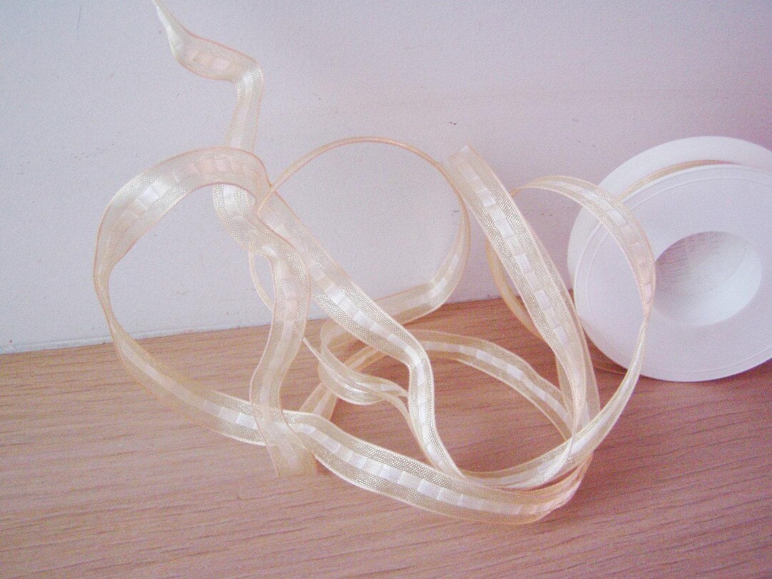 Cream Ruffle Ribbon Cream Wired Ribbon, Transparent, Organza Ribbon With Cream Stripe ...