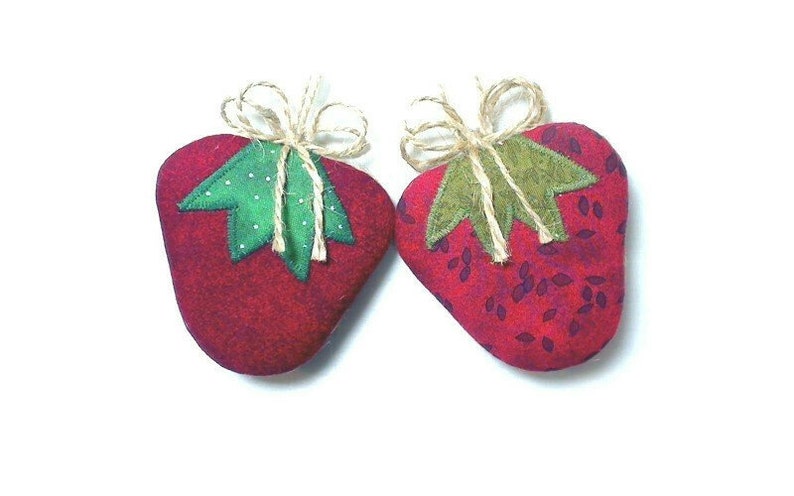 Berry Red Strawberry Ornaments Folk Art Kitchen Decor Party Favor Fruit decor Handmade Red Strawberry Farmhouse Decor Set/2 2 image 1