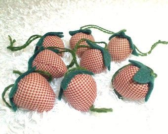 Miniature Cranberry Red Strawberries | Party Favors | Tree Ornament | Summer Decor | Farmhouse Decor | Handmade Gift Idea | Set/8 | #1