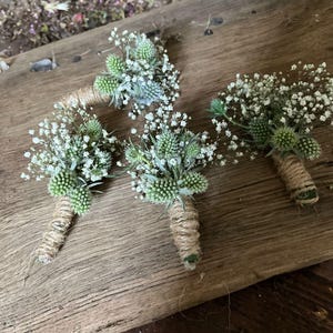 Anstecker Hochzeit, Bräutigam Anstecker, Hochzeitsanstecker für Gäste, Blumenanstecker Anstecknadel, Boutonniere Hochzeit, Handgemacht