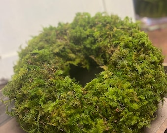 Dickgebundener Mooskranz – Naturdeko, Türkranz, Handgemacht