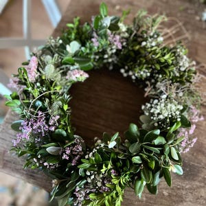 Kranz Natur mit Thymian, Bux und Schleierkraut | Türkranz Trockenblumen Disteln & Strandflieder image 5