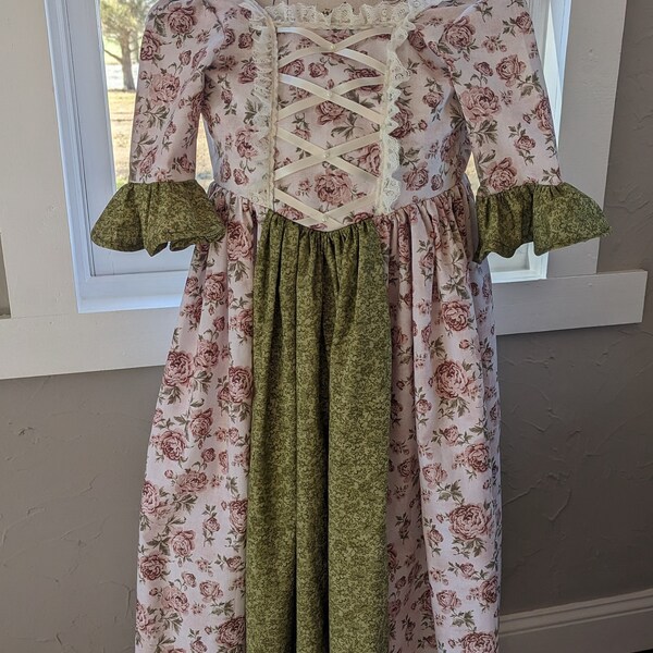 SPRING SALE!!! NEW Ready to ship Child Girl Williamsburg Colonial Dress Costume Size 7/8 +plus Rose Green calico print fabric