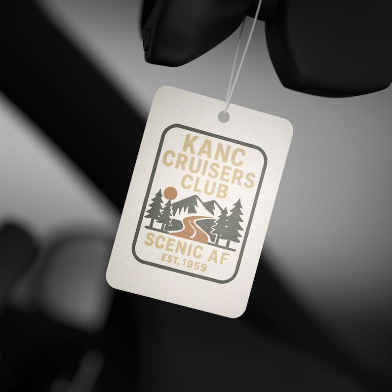 Kanc Cruisers Club Car-luchtverfrisser - pittoresk NH-ontwerp | Dennen, ijzel of nieuwe autogeur | Cadeau witte bergen, gebladerte cruisevibes afbeelding 4