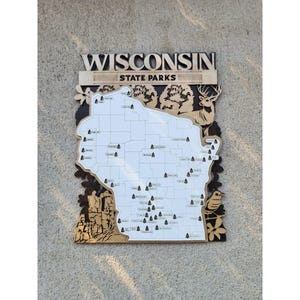 14 in Wisconsin State Park reiskaartbord, meerlaags natuurlijk houten bord, reiskaart Wisconsin State Parks, trackerkaart