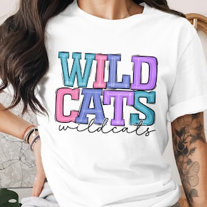 Camiseta de los Wildcats, camiseta moderna, camiseta bonita de los Wildcats, camiseta con espíritu de equipo, camiseta de fan de los Wildcats, camiseta con espíritu escolar, camiseta de estudiante, Wildcats
