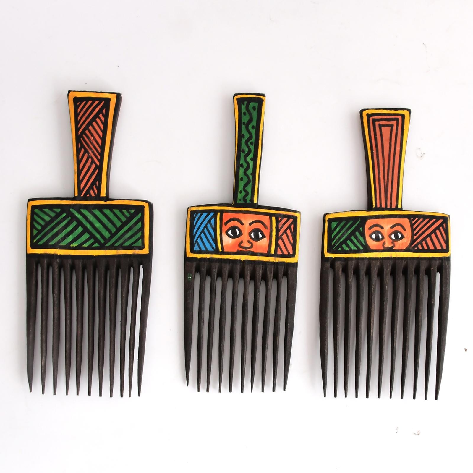 Vintage Hand-Carved Hardwood Hair Comb Boho Afro Pick File:African Ebony hand carved comb set.jpg - Wikimedia Commons main image 4