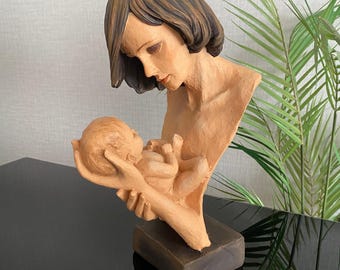 Mother and Baby Sculpture, Acrylic Resin Family Figurine, Minimalist Decor