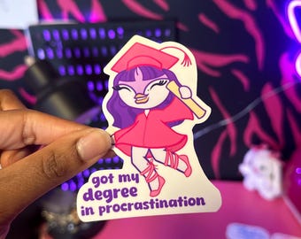 Adesivo di laurea a forma di pinguino / Adesivi carini "Laurea in procrastinazione", adesivo per diario