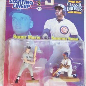 Vintage Roger Maris and Sammy Sosa Figurines 1999 Starting Lineup Home Run Record Breakers Classic Doubles New York Yankees and Chicago Cubs