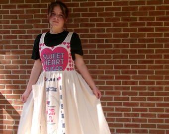 Jumper, Medium, feed sack jumper, sugar sack dress, flour sack clothing, prairie, garden girl, cottage core, farm house, apron, pinafore.