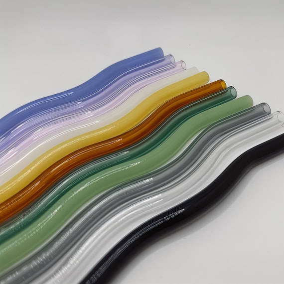 Wavy Borosilicate Glass Straw: Reusable Colored Straw for Tumbler
